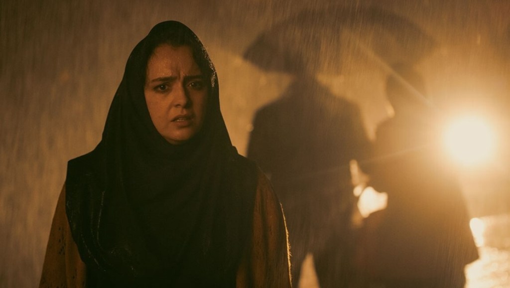 Subtraction (Iran, 2022) – Double Lives and Unseen&nbsp;Reflections